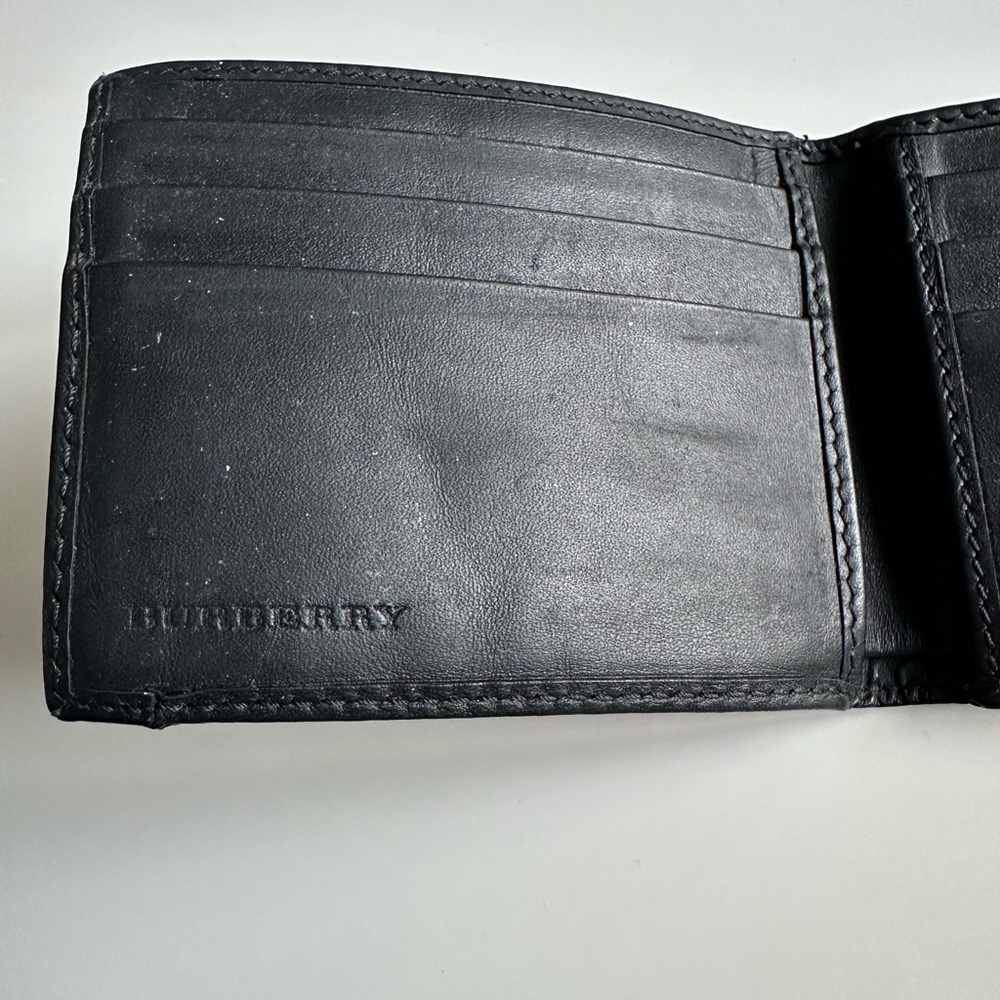 🛍️FINAL SALE🛍️ Burberry Men's Haymarket Check Coated Canvas Bifold Wallet - Picture 7 of 9